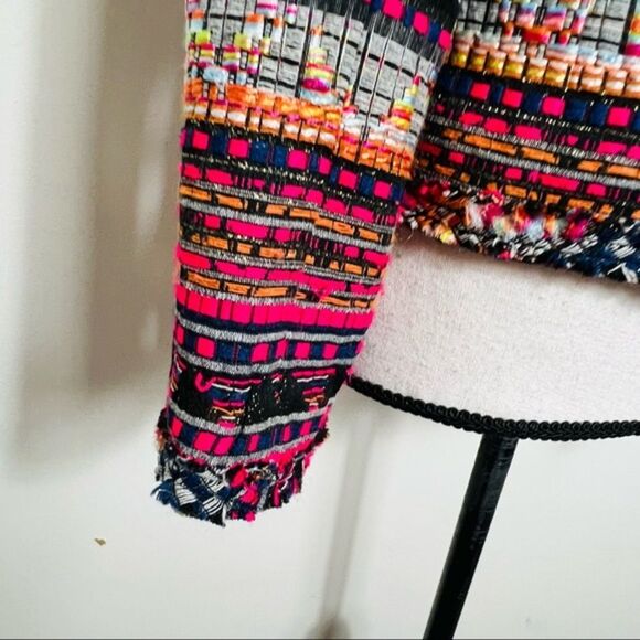 Trina Turk Red Multi Baja Tweed Printed layke Jacquard Zip Blazer size 4 - Picture 11 of 13
